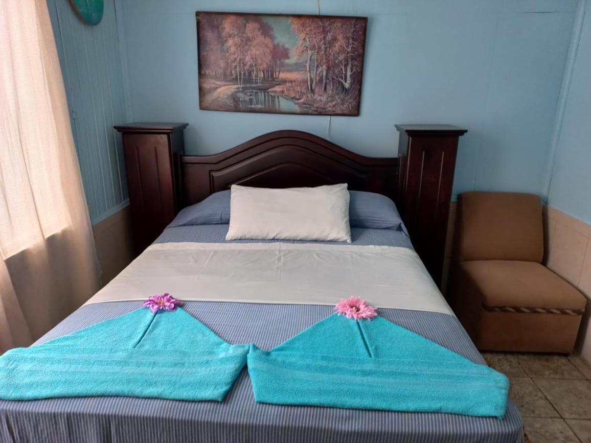 Hotel Margarita Sierpe מראה חיצוני תמונה