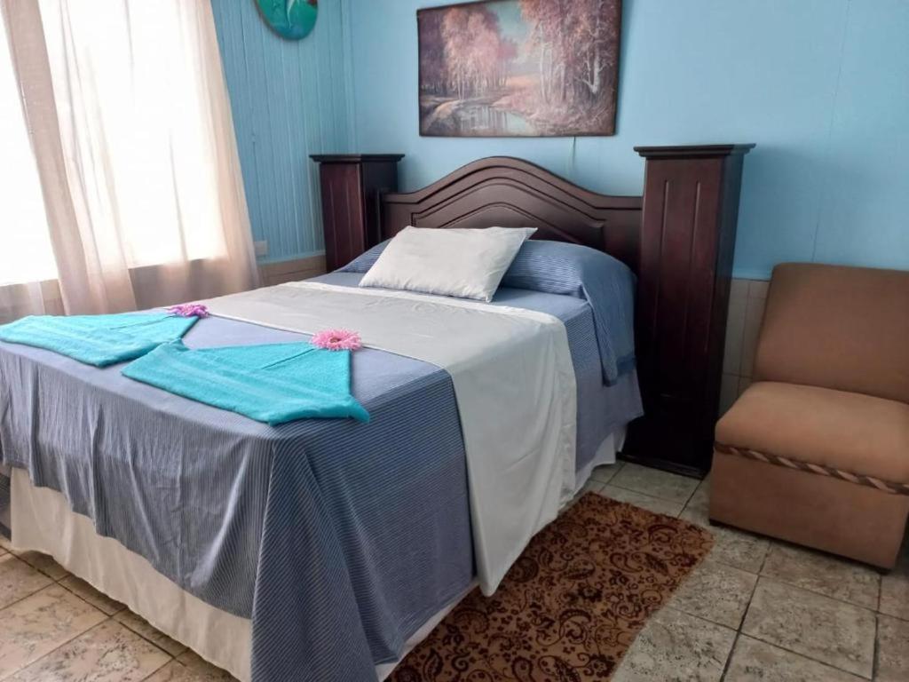 Hotel Margarita Sierpe מראה חיצוני תמונה